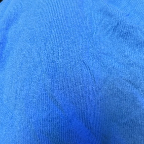 Carter’s baby shark outfit - Picture 2 of 2